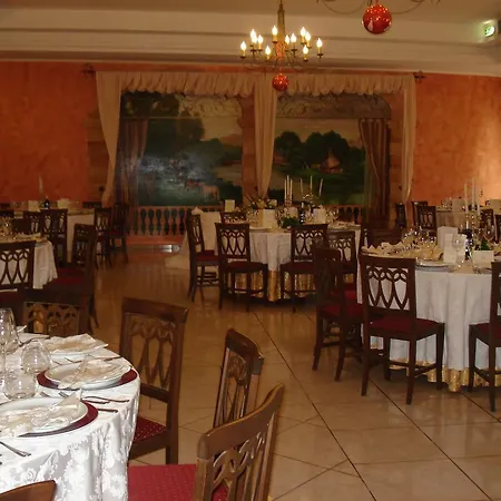 Villaggio Turistico Malibuu 曼杜里亚