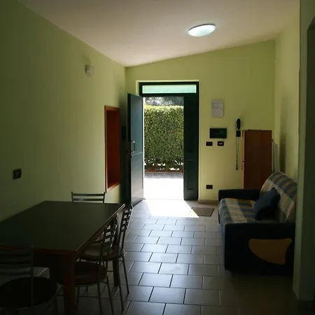 Villaggio Turistico Malibuu 假日公园 3*