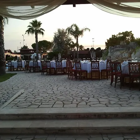 Prázdninový areál Villaggio Turistico Malibuu 3*